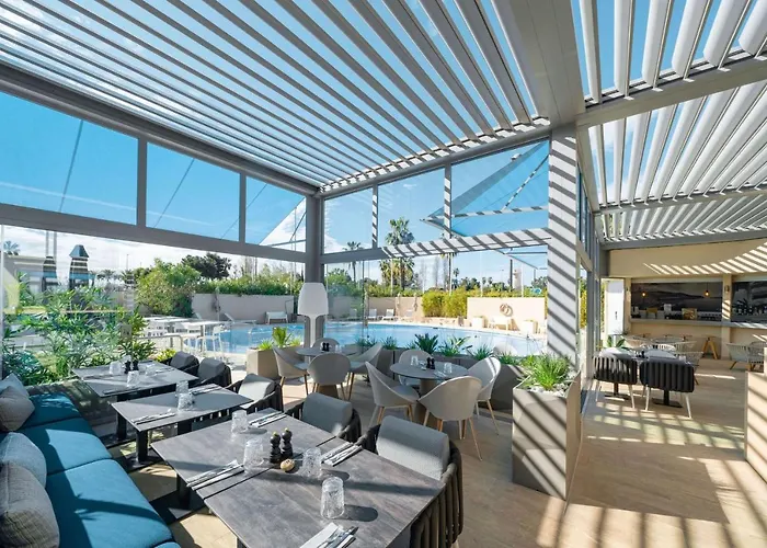 Radisson Nice AirportAlbergo